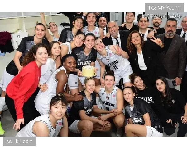 播客浪潮:多位WNBA球员个人播客节目成为球迷新宠 播客浪潮:多位WNBA球员个人播客节目成为球迷新宠